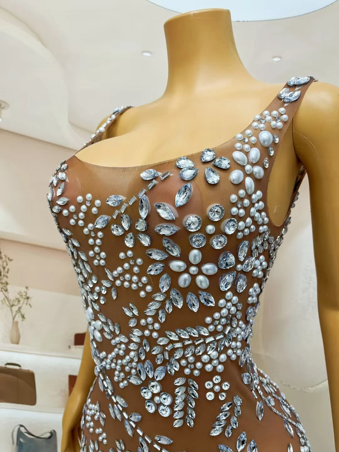 love dress in gold di petsa Club Exx Celestial Glitter Print Asymmetrical Mesh Maxi Dress main image 1