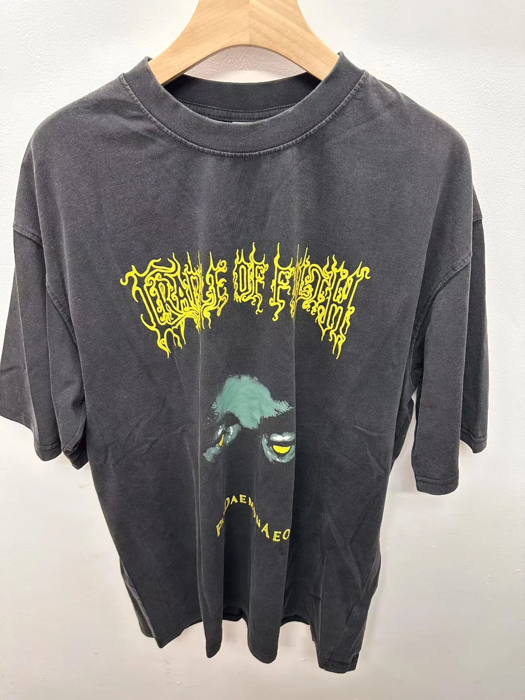 

2025ss New Top VT Death Stare Logo Printed Women Men T shirts tees Hiphop Streetwear Oversized Men Casual Cotton T shirt