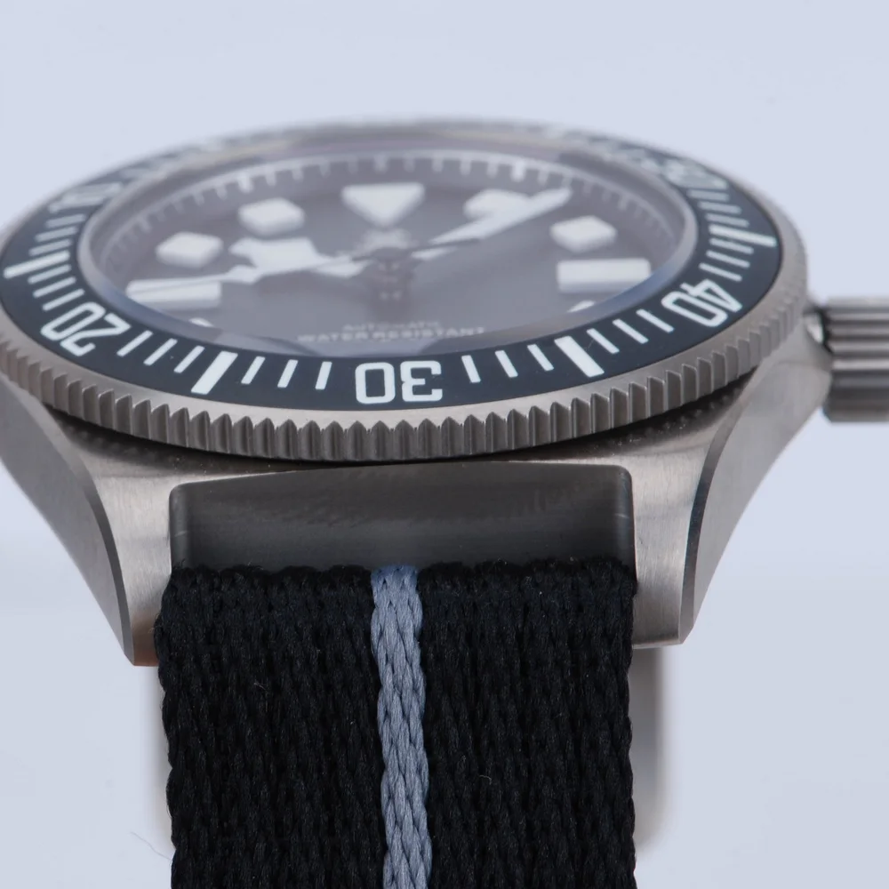 Tactical Frog Men Diver Watch 41mm Titanium Automatic Mechanical Wristwatch Military 200M Waterproof Luminous Ceramic Bezel NH35