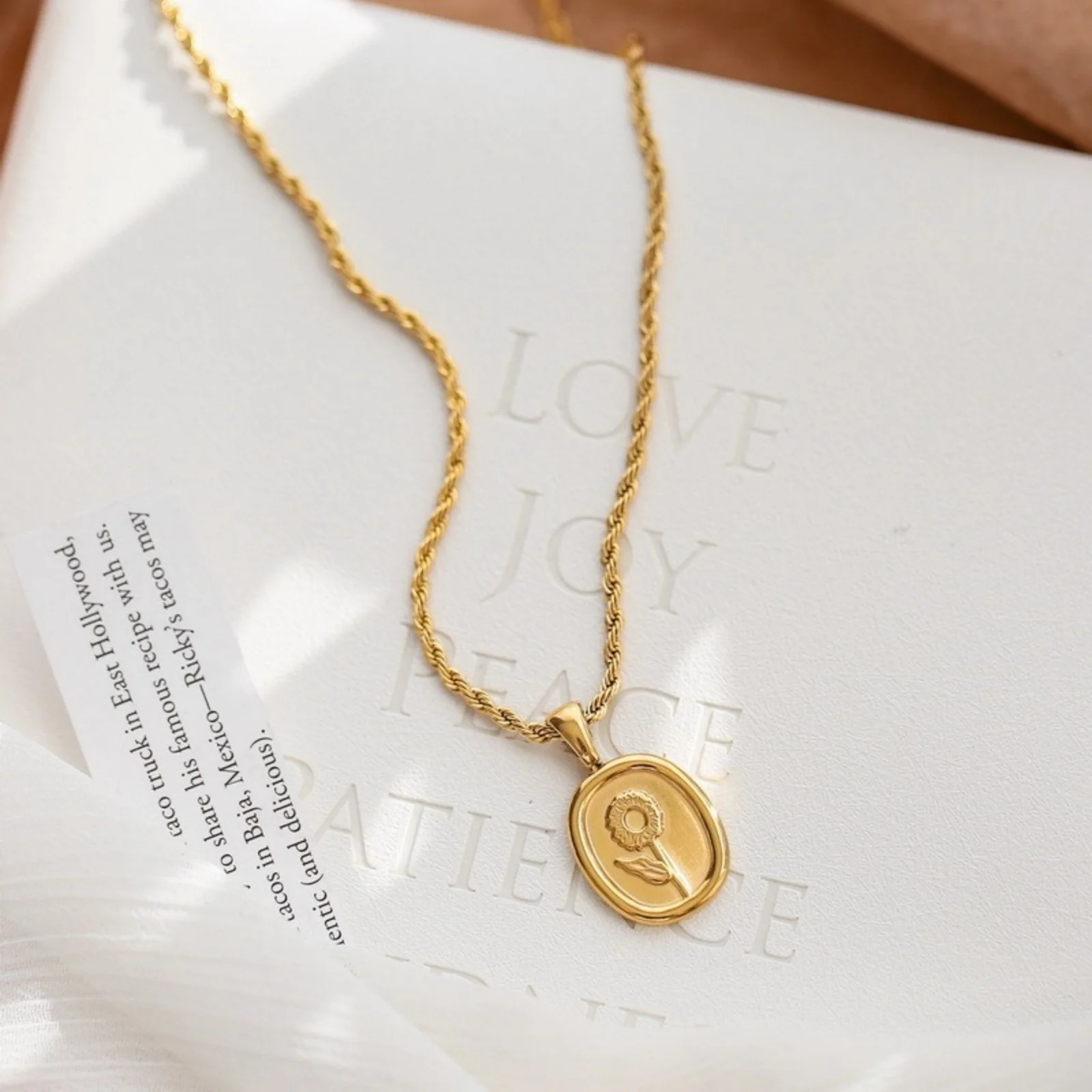 Doreen Box 1pc Gold Plated Braided Rope Chain Oval Necklace Stainless Steel For Women Sunflower Flora Pendant Necklace 40cm+ 5cm