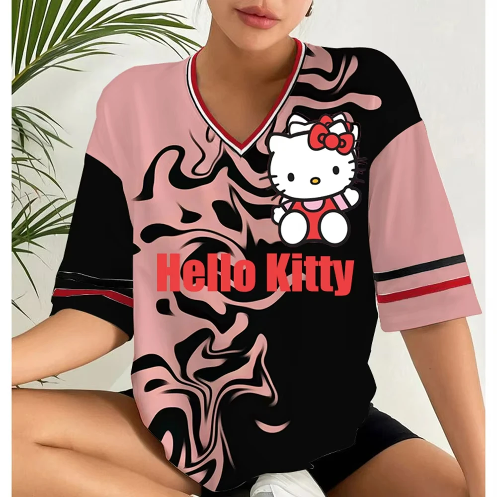 

Лето 2022, новые футболки с 3D принтом Hello Kitty для женщин, спортивный футбольный трикотаж с v-образным вырезом и короткими рукавами Y2K, свободные топы большого размера