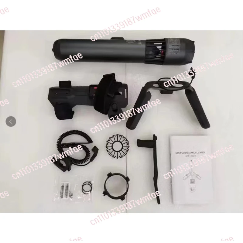 

500W waterproof IP68 jet skis 56 minutes running time Real ready boat