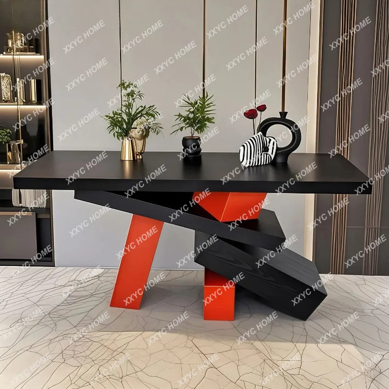 A The medieval style lacquered entryway table is modern and simple