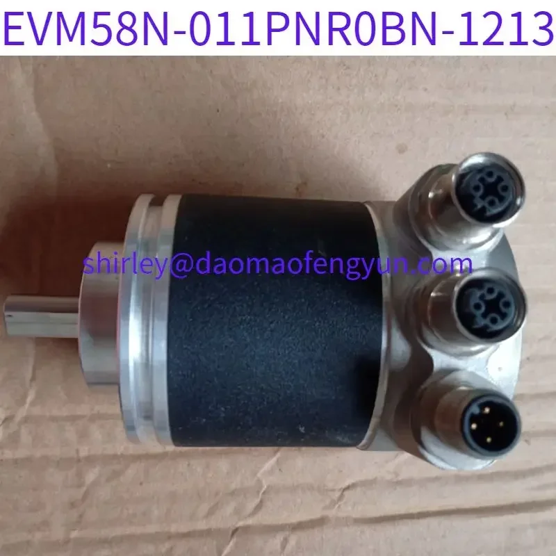 

Совершенно новый оригинальный компилятор EVM58N-011PNR0BN-1213