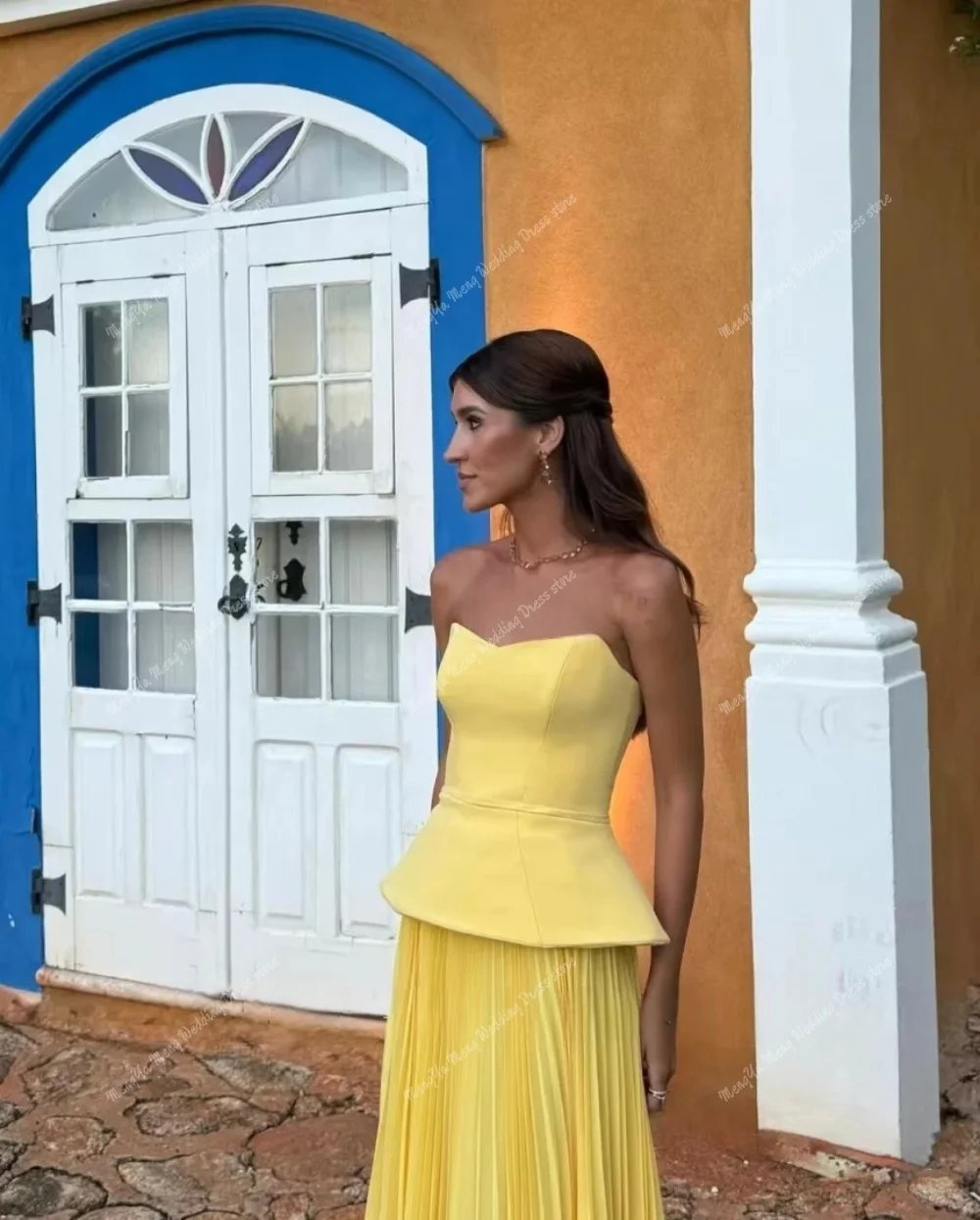 Vestido de noche amarillo sencillo, escalonado, sin tirantes, largo hasta el suelo, Arabia Saudita, vestido de fiesta de cóctel, vestidos de fiesta de boda personalizados