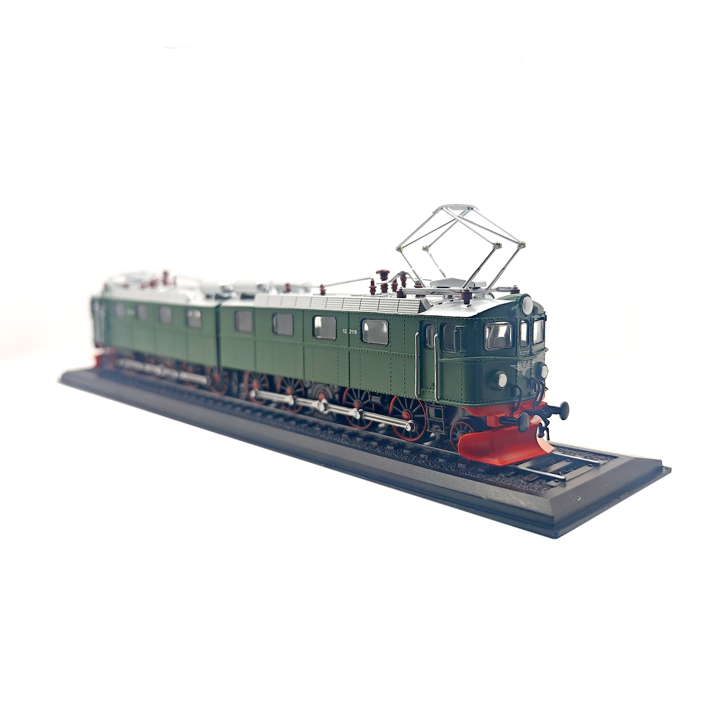 Spot 1: 87 EI 12.2115+12.2116 (1954) train model static finished model (out of print)