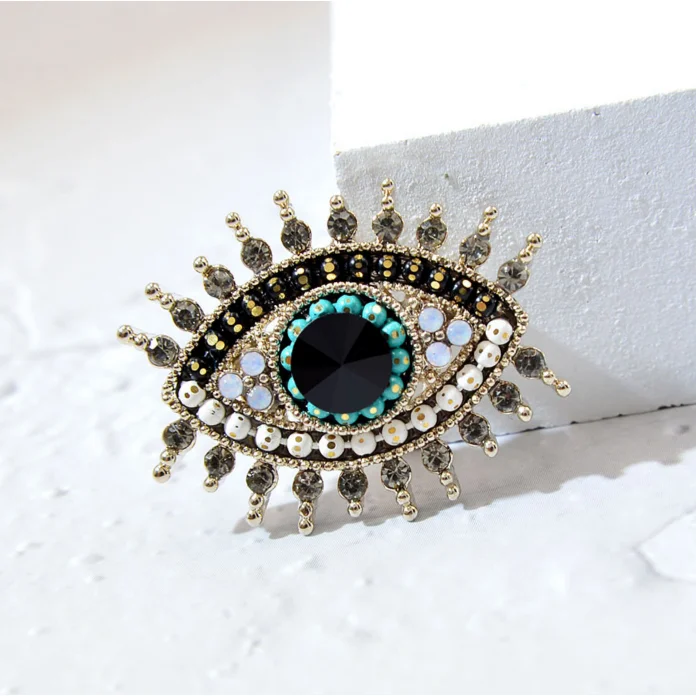 Rhinestone Black Blue Eye Brooches Women Alloy Simulated Pearl Eye Collar Pins Gifts