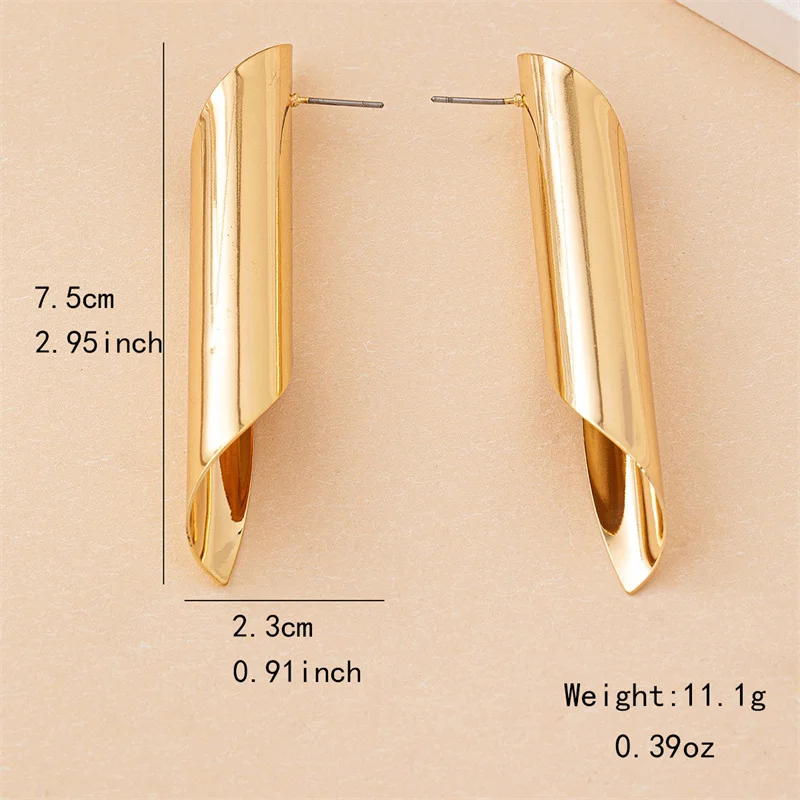 XIALUOKE Hot New Metal Geometric Irregular Spiral Twist Stud Earrings For Women European American Style Punk Party Jewelry Gift