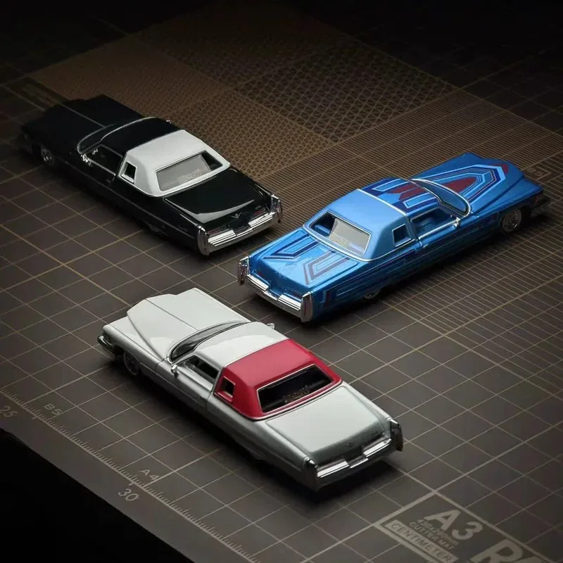 97M 1:64 Scale 1975 Coupe Deville Lowrider Hopping Car Alloy Car Model For Collection Display & Holiday Gifts Toys