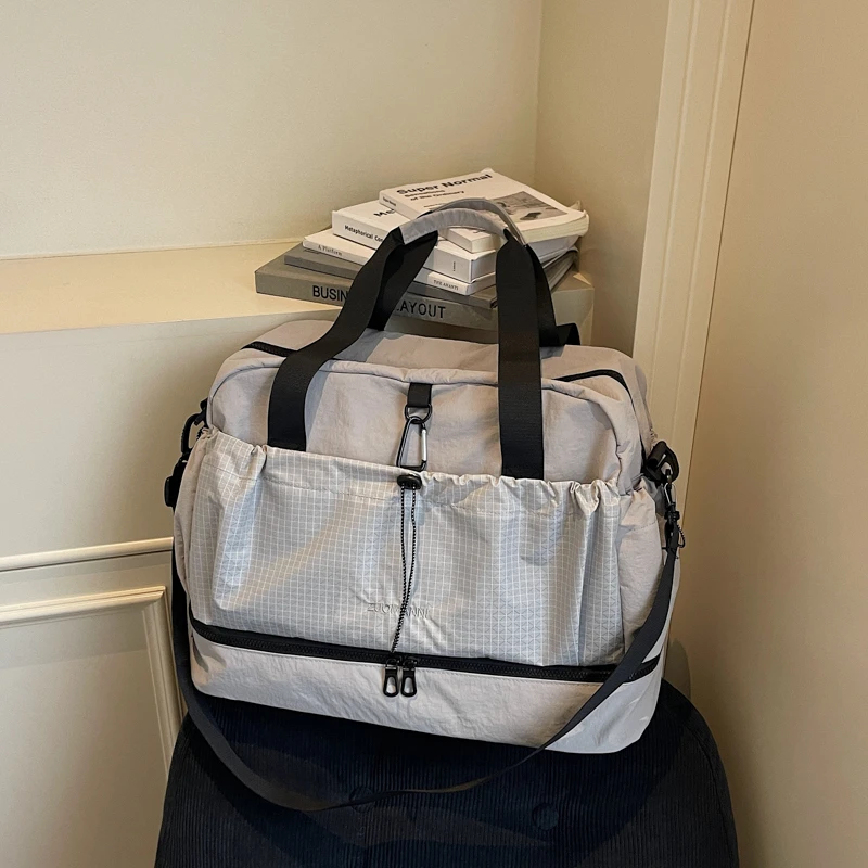 

Oxford Solid Color Zipper Large Capacity Travel Tote Super Light Portable Fashion Travel Bags 2026 New Versatile Fashion Bags