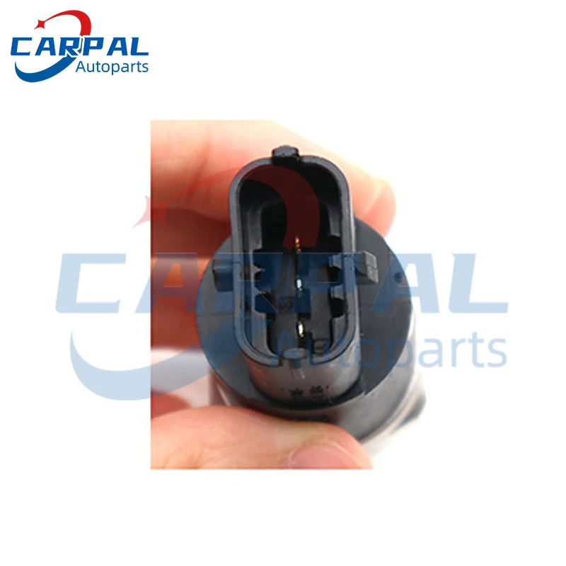 Fuel Rail Pressure Sensor 0281002405 For Iveco Daily MK3 Renault Trucks Mascott Freelander 2.0 Td4 Range Rover 3.0 TD6 Car Parts