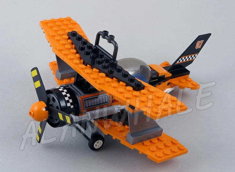 723 pezzi City Town Airport Air Show Jet Aereo Servizio Car Tool Wagon 02007 Building Blocks Set Mattoni compatibili con il modello