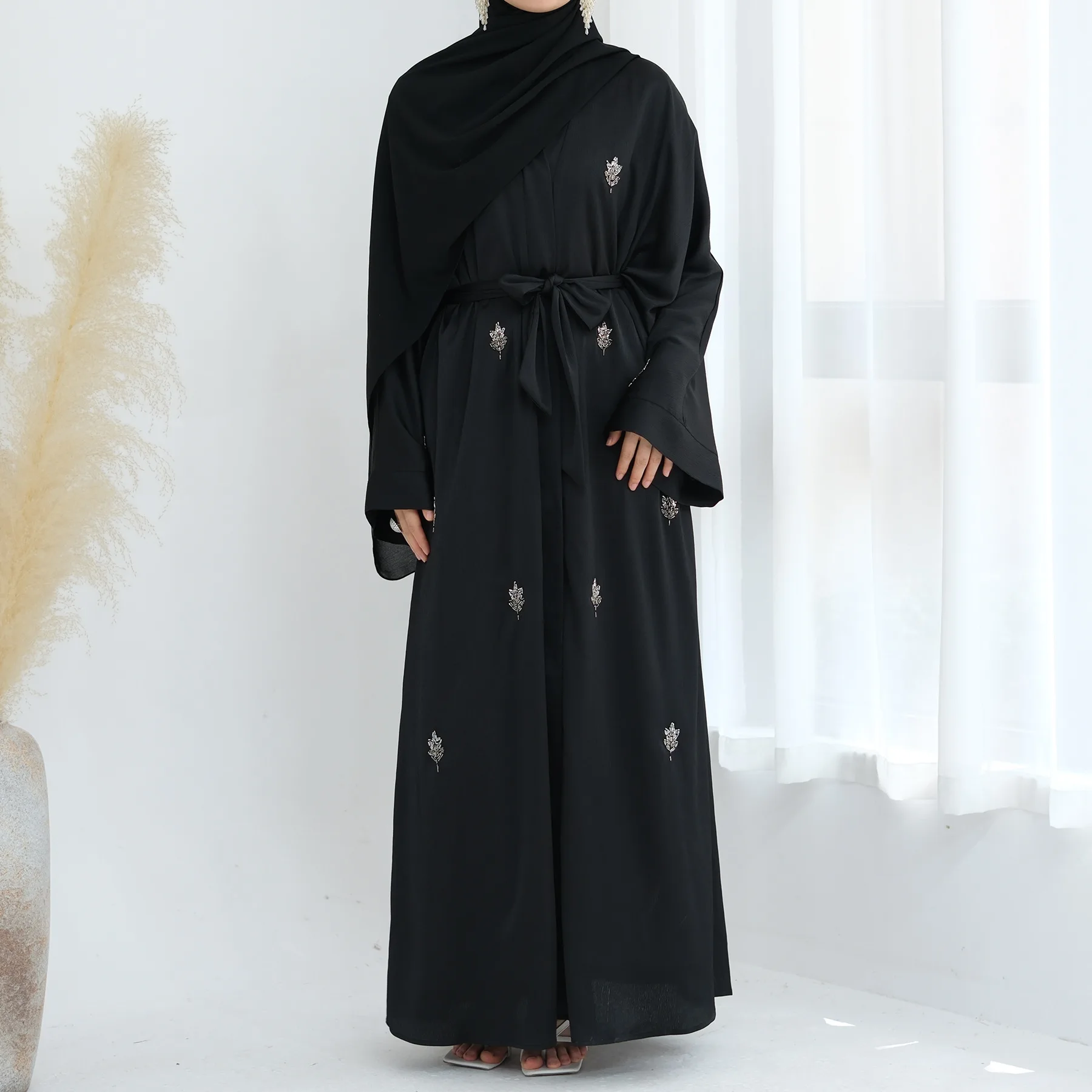 

Luxury Dubai Open Abaya Beads Kimono Cardigan Eid Ramadan Muslim Dress for Women Turkey Kaftan Kebaya Caftan Marocain Femme Robe