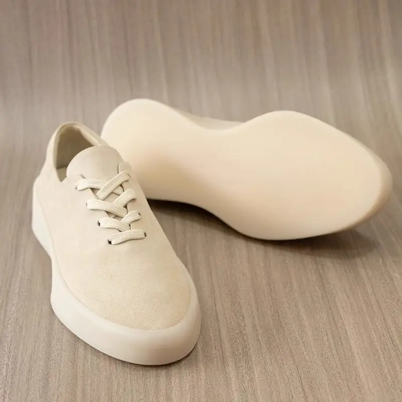 

Новинка весны и осени 2025 года, мужские и женские туфли в британском стиле, простые повседневные туфли на платформе, модные уличные туфли