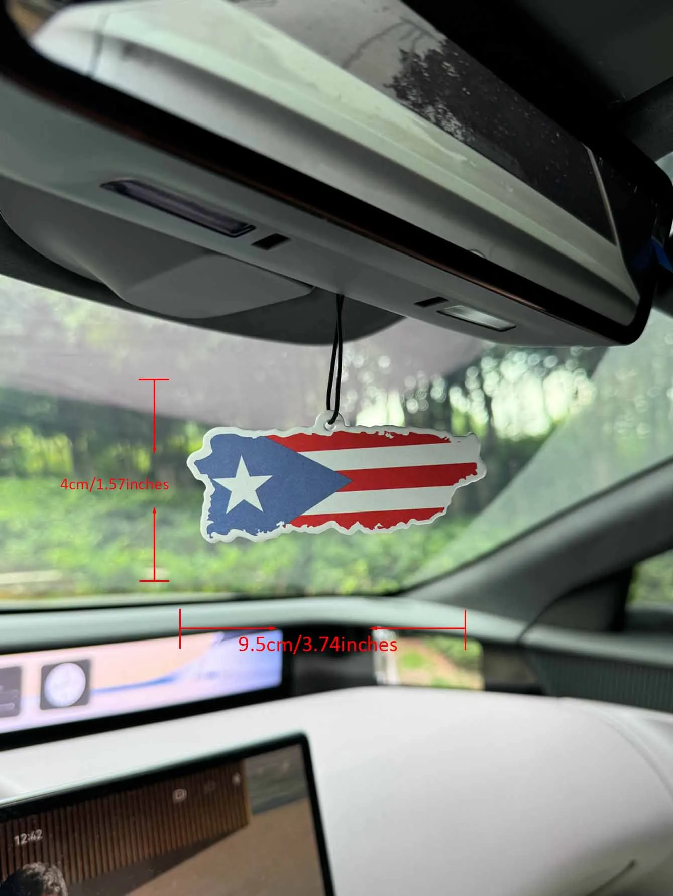 Puerto Rico Flag Island Shape Intercontinental Hotel (Hotel Scent) Car Air Freshener |   Rearview Mirror Hanger & Dual-Purpose Air Vent Clip |   Natural Material Aromatherapy Tablets |   Long-Lasting Fragrance for 90 Days |   Alcohol-Free |   Not Afraid of Direct Exposure to the Sun |   Designed Specifically for Odor Removal in Cars, Closets, and Bathrooms. |   Cartoon Animation Graphics |   Unisex |   Luxury-Grade Fragrance |   Five-Star Wine
