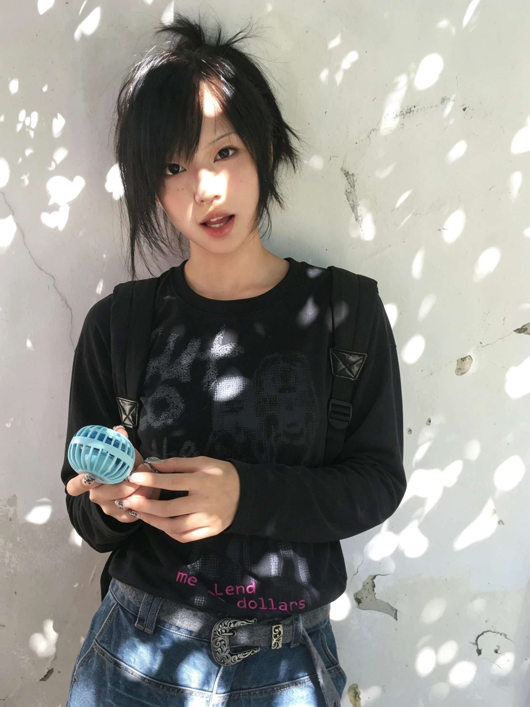 Karrram Japanisches Y2k Anime-Print-T-Shirt im Trashy-Stil der 2000er Jahre, langärmeliges schwarzes Oberteil, Vintage Harajuku Streetwear, amerikanischer Retro-Look – Detail 12