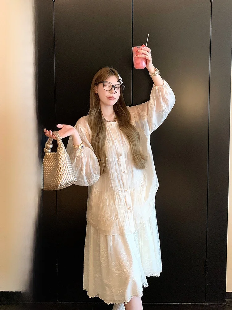 

Женская тонкая повседневная рубашка с длинным рукавом LUU Plum Happy White с вышивкой, весна-лето, свободный крой, стройнящий эффект, корейский стиль, для офиса