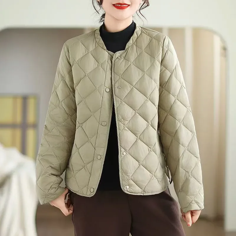 

2025 New Autumn Winter Parkas Short Down Padded Jacket Women Mom Outerwear Light Thin Loose Cotton Clothes Female Warm Coat B718