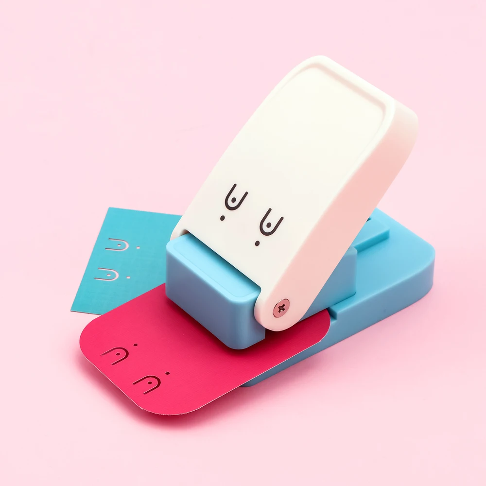 

Earring Display Card Hole Punch Tool Durable Plastic Hole Punch for Making Professional Diy Jewelry Cards and Paper Crafts