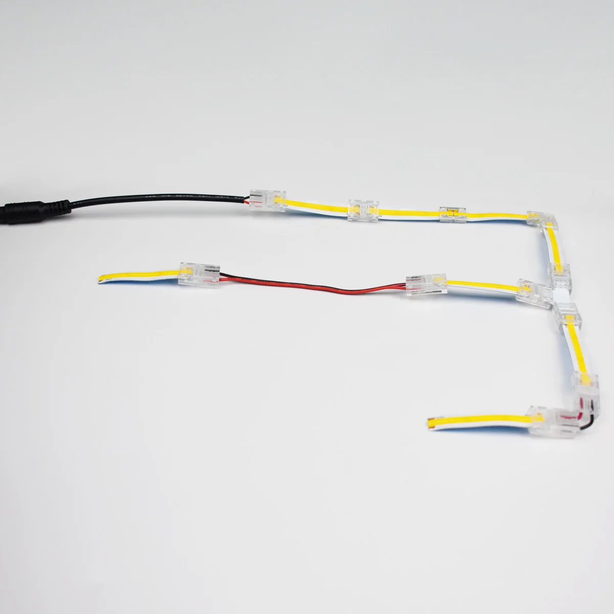 

Световая лента Различные аксессуары Разъемы Удлинительный кабель Т-типа 90 градусов для шириной 8 мм 12 В 24 В COB Светодиодная лента