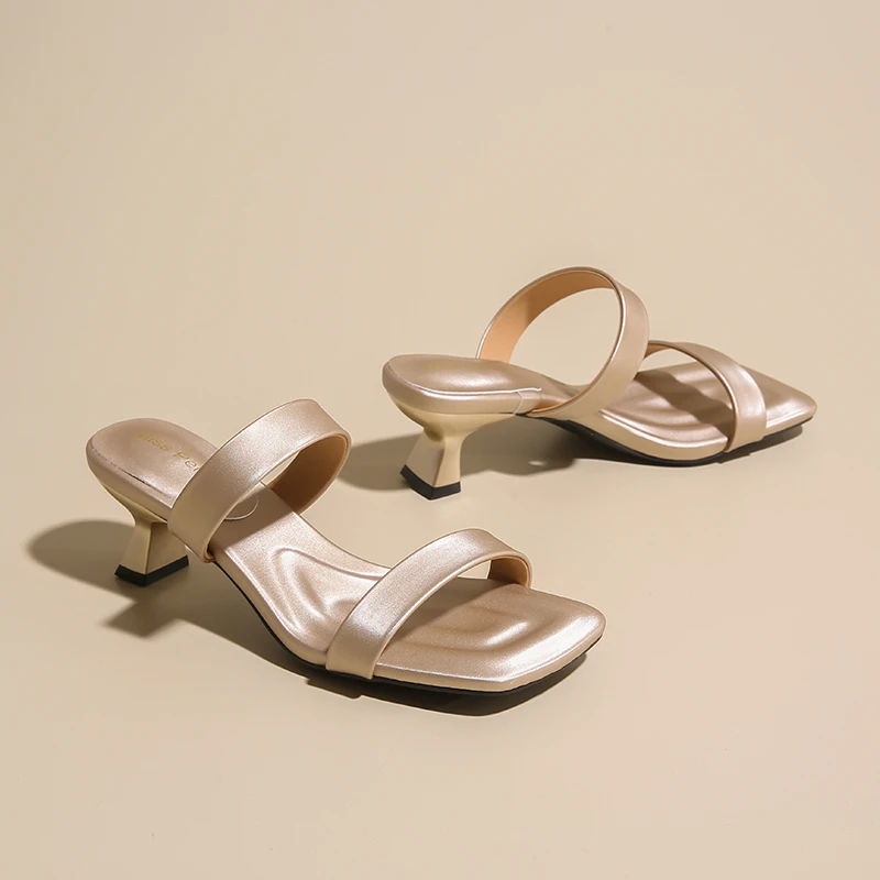 

Дизайнерские летние женские тапочки с квадратным носком, модные шлепанцы на высоком каблуке, женские повседневные модельные туфли для вечеринок