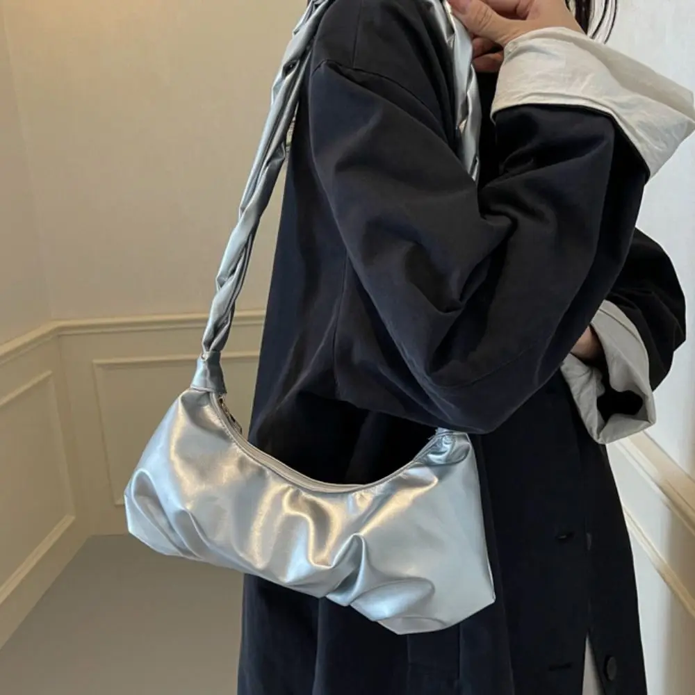 

Casual Sweet Cloud Shoulder Bag Elegant Korean Style Underarm Bag Minority Design Pure Color Handbag Travel