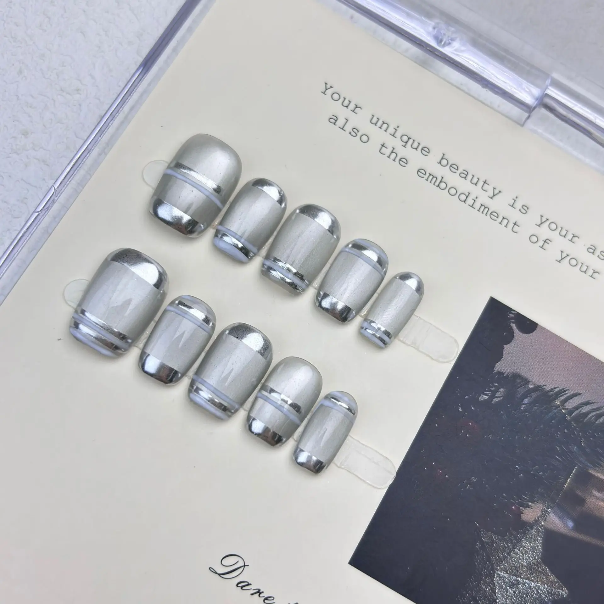 10pcs Handmade Press on Nails Mirror Silver Electroplated Cat's Eye Nail Polish False Nail for Women&Girl Detachable Fake Nail