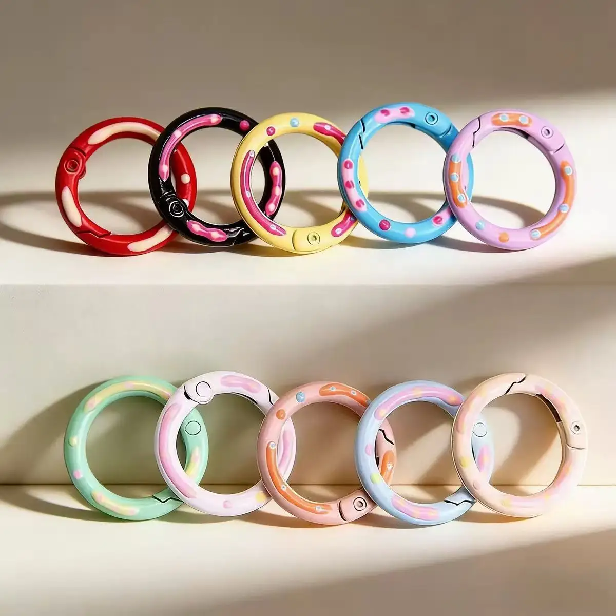 10pcs 24mm Mixed Color Sweet Donut O Ring Spring Clasp Openable Round Keychain Clips For DIY Hang-up Ring Buckle Connector image 4