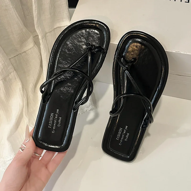 

Pop Set Of Toe Flip-flops For Women To Wear In Summer, New Flat-bottomed Comfortable And Breathable Sandals For Women