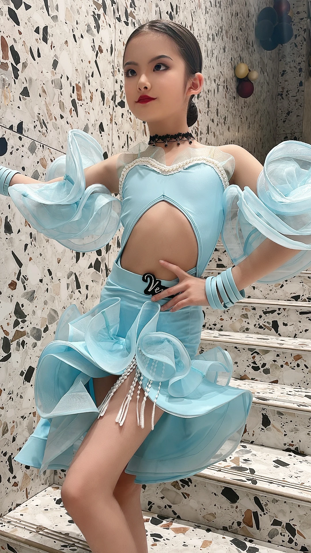 vennystyle Latin dance clothing professional performance clothing set girls practice design split dance skirt art test performance dance skirt