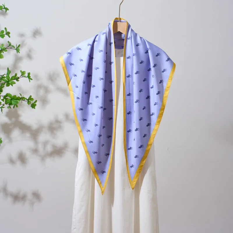 

New Fashion Light Luxury Simulation Silk Triangle Scarf Versatile Decorative Sunscreen Shawl Wear Belt Women's Silk Scarf