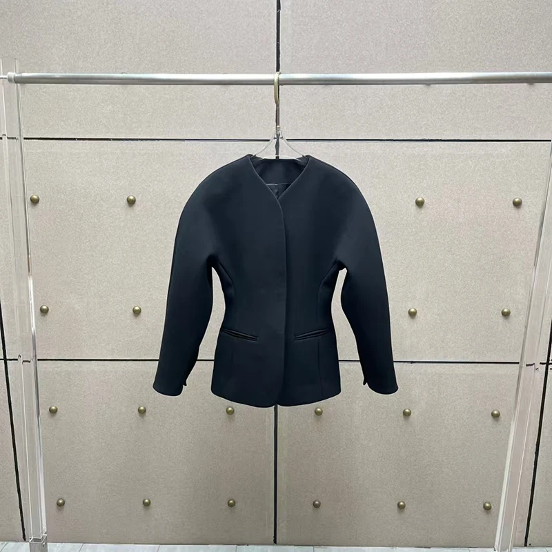 Women's V-Neck Blazer Jacket Stylish Vintage Black Jacket Top High-Quality Versatile Jacket Fall Season New Arrival 2025