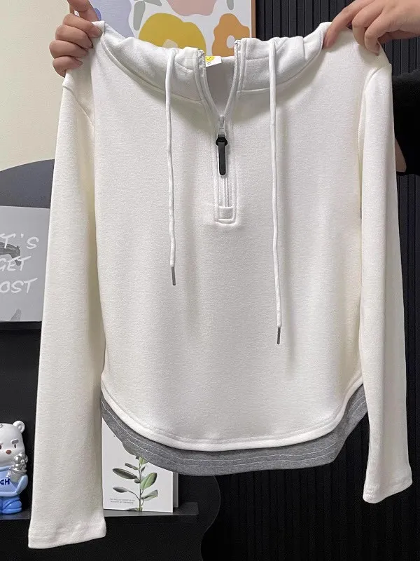 

Женская толстовка больших размеров с капюшоном, весна 2026, новая модель, стройнящий дизайн, универсальный топ на молнии, имитация двухслойности