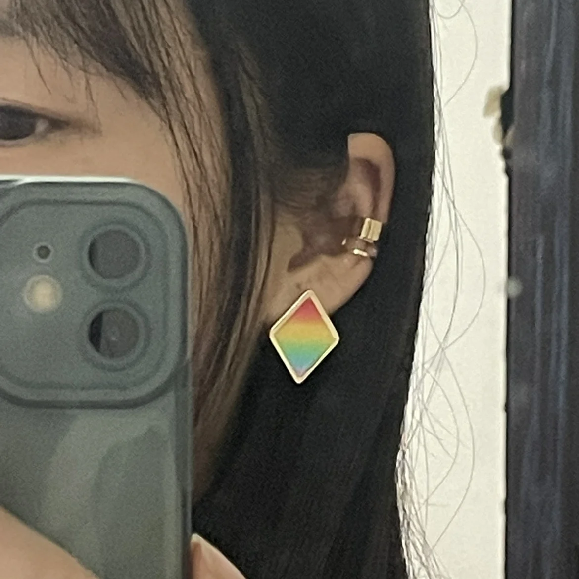 brincos-estilo-pente-arco-Iris-em-liga-de-prata-banhada-a-ouro-joias-da-moda-brincos-de-tarraxa-para-cosplay-e-uso-diario-d