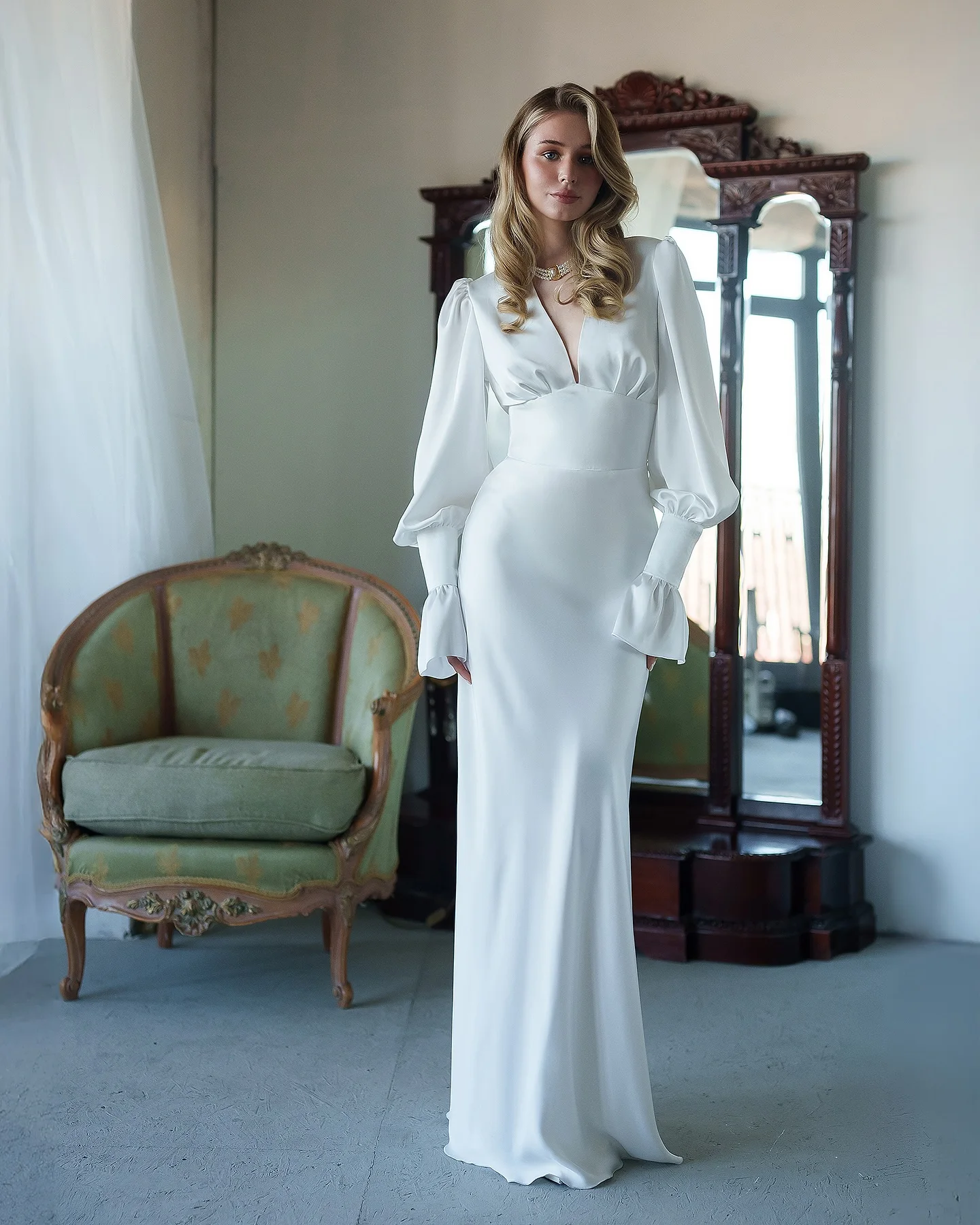 Customized Evening Dress Classic Satin V-Neck Long Sleeves Party Dresses Elegant Straight Floor Length Special Occasion Gowns