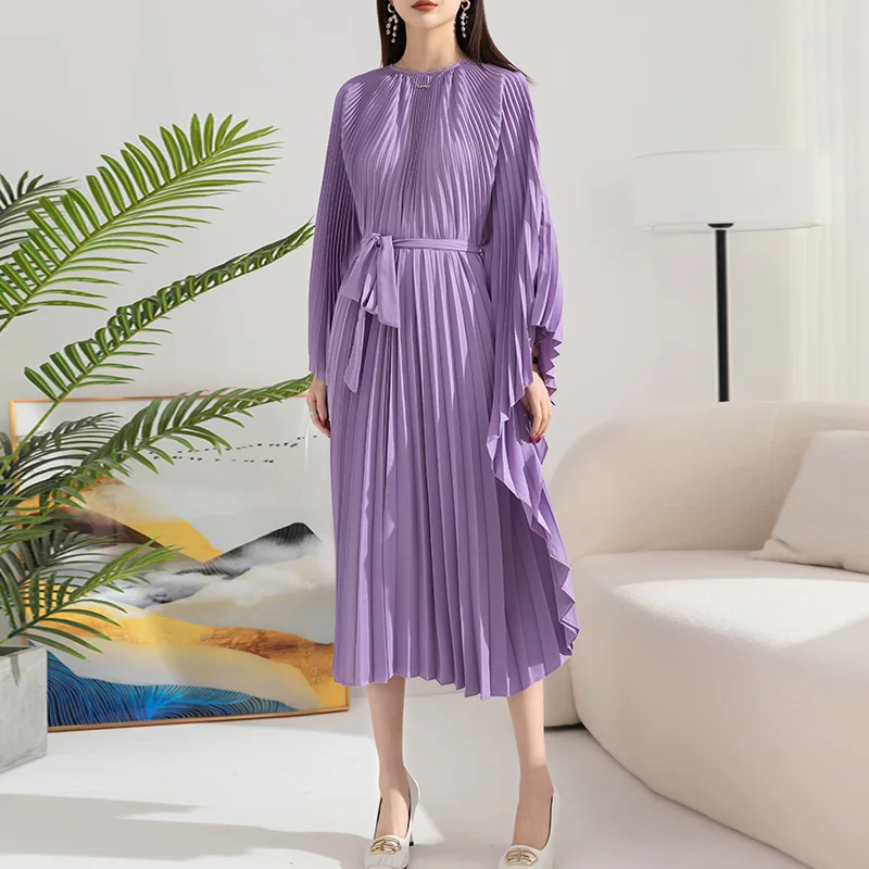 

Elegant Dress For Women 45-75kg 2023 Round Neck Batwing Sleeves Solid Colour Stretchable Lace-Up Miyake Pleated Dress Irregular