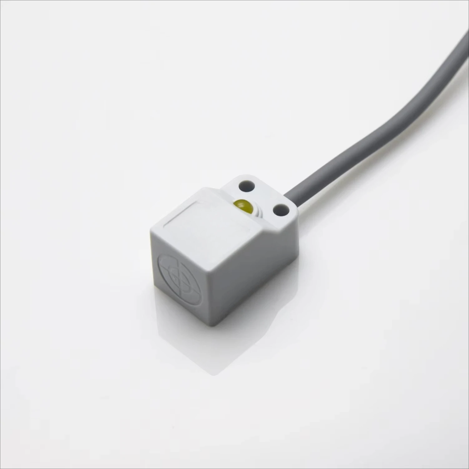 Plastic Square Sensor Induction Proximity Cube Sensor Standard Small Square Sensor Plastic Square