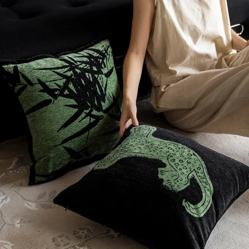 Chinese Classical Light Luxury Cushion Cover Black Dark Green Jacquard Pillow Covers Decorative Design Inspired Home Pillowcase