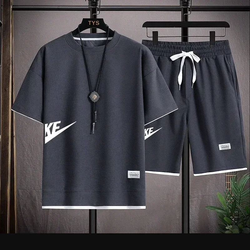 Summer Korean Fashion Men's Short-sleeved T-shirt + Sports Shorts Suit Casual Sportswear