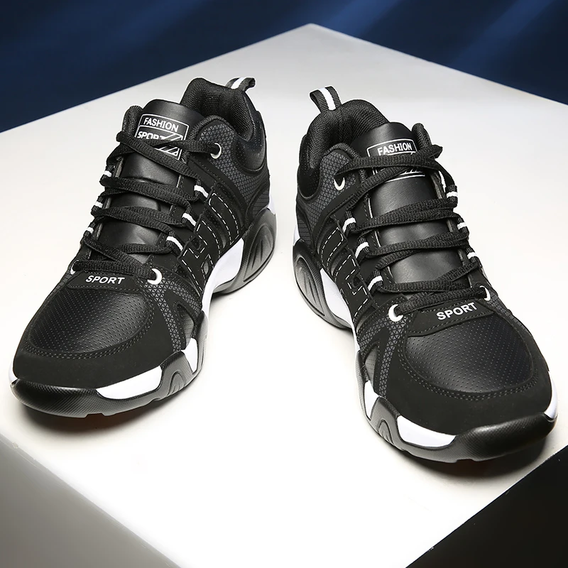 

New Style Couple Sports Shoes, Thick Soled Anti Slip Training Shoes Waterproof Men's Winter Warm Shoes Versatile Splicing Colors