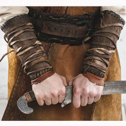 Medievale vichingo pirata Cosplay armatura in pelle Arm Warmer Men Warrior Knight Gauntlet Bracer Steampunk Costume accessorio per Larp