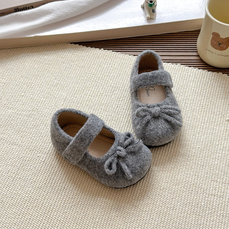 

Детские балетки с круглым носком из мягкого флиса и войлока для малышей, зимние теплые шерстяные туфли Мэри Джейн для девочек, пушистые туфли с бантом для детей