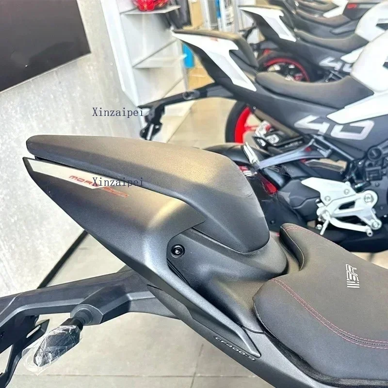 For CFMOTO 450SR 450SRS Original Left / Right  Tail Wing Guard Cover Rear taillight rear seat guard cover Rear guard trim plate