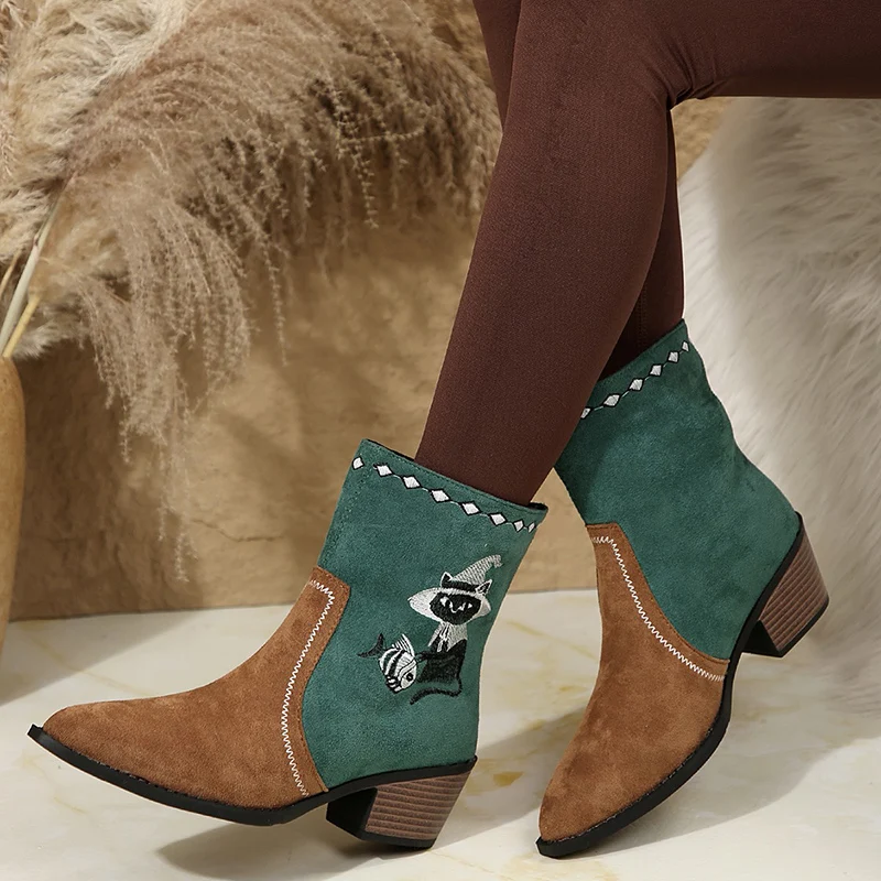 National Style Embroidery Women\'s Pointed Boots 2024 Autumn New Patchwork Lady Boots Pu Leather Slip-On Thick Heel Short Boots