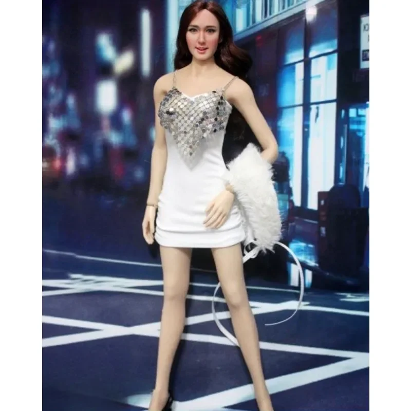 1/6 Scale Female White Elegant Sexy Slip Dress with Collar Scarf Bling Necklace Clothes Model for 12'' Action Figure Doll