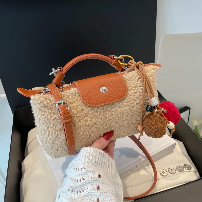 

Khaki Lamb Woolen Handbag 2025 Winter Versatile Small Pu Leather Shoulder Crossbody Phone Bag Ladies Hobo Bag Clutches