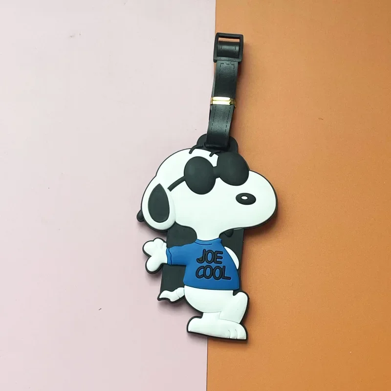 Snoopy figurka Anime z kreskówki etykiety na bagaż Charlie brązowy żel krzemionkowy przenośna etykieta Kawaii chroniący przed zgubieniem