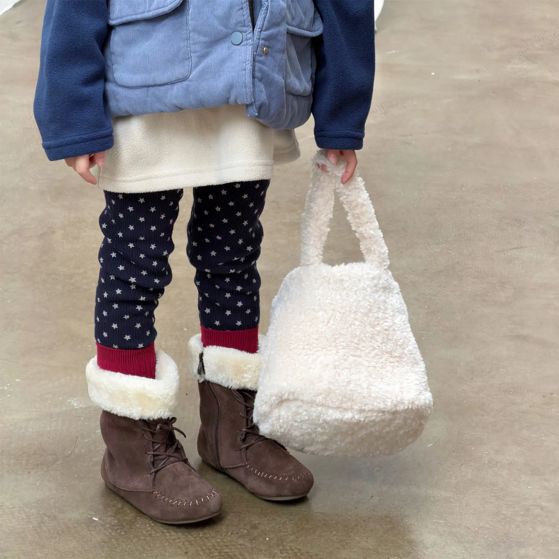 

2025 Winter New Children Fleece Leggings Cotton Girls Plus Velvet Thick Warm Trousers Baby Elastic Pants Kids Casual Pants