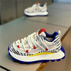 Spring and Autumn New Men's Shoes Thick soled Height Increasing Casual Shoes Comfortable and Breathable Running Sports Shoes