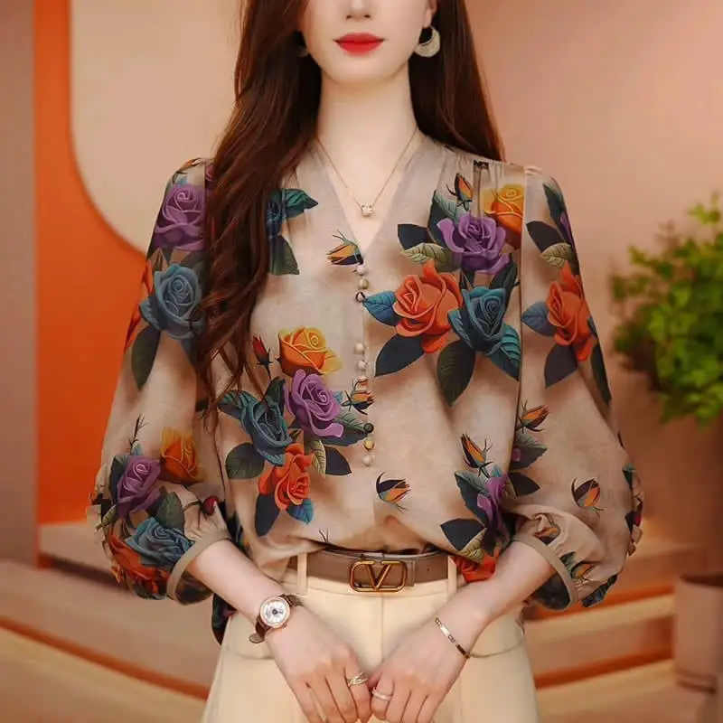 Large Size Spring Autumn Temperament V-Neck Shirt Female Fashion Vintage Floral Contrast Color Button Office Lady All-match Tops